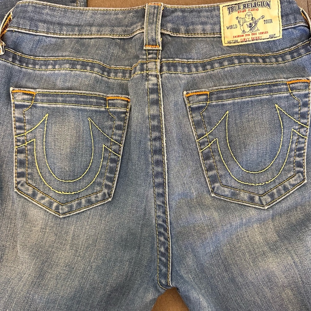 True Religion Women's Light Blue Straight Leg Jeans